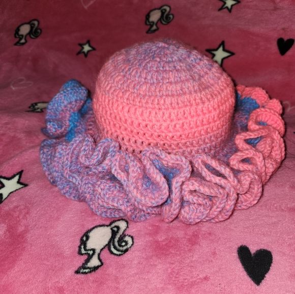 Crochet Rufflehats - Picture 6 of 10